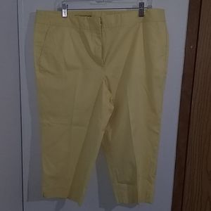 Yellow capris